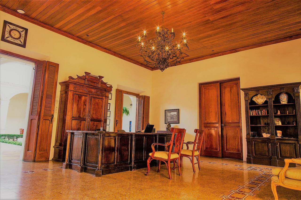 Hotel La Perla León Exteriér fotografie